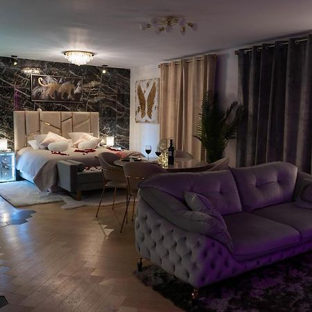 Magnifique Loft / Spa En Face De La Cathedrale ! Narbonne Buitenkant foto
