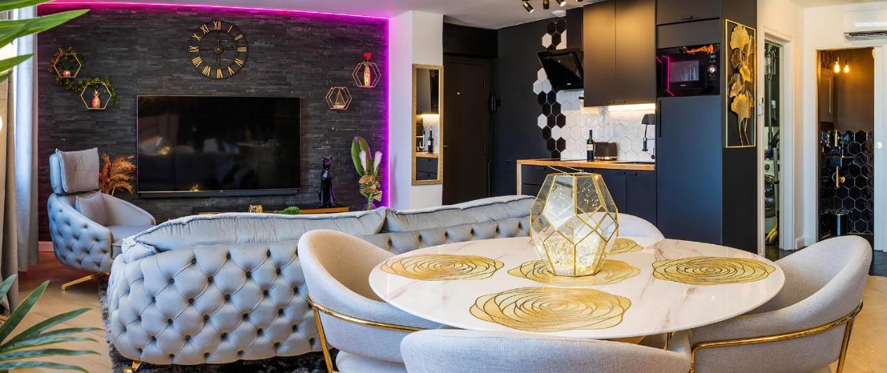 Magnifique Loft / Spa En Face De La Cathedrale ! Narbonne Buitenkant foto