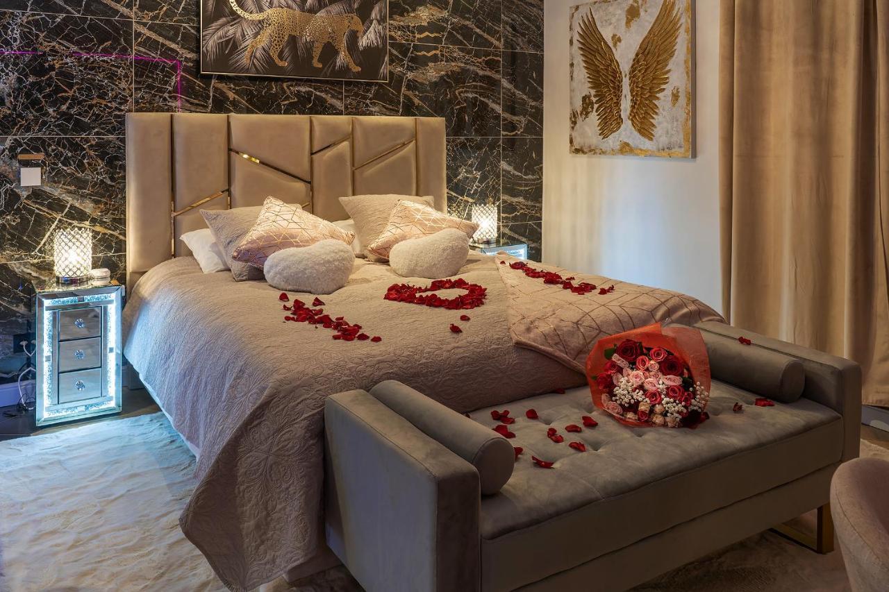 Magnifique Loft / Spa En Face De La Cathedrale ! Narbonne Buitenkant foto